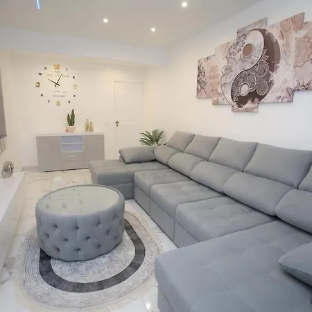 My Scape Dream Apartment *